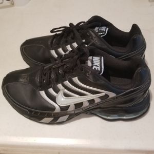 Size 7.5 Nike Reax Womens Trainer